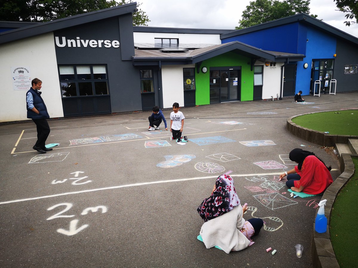 LouiseSumner7's tweet photo. Year 6 have been drawing Zentangles, could you have a go at these at home?
@MrPowerClifton @CliftonPrim @CliftonDeputy @6Mrsharris5 @pengellyclifton https://t.co/VxS0SBGciQ
