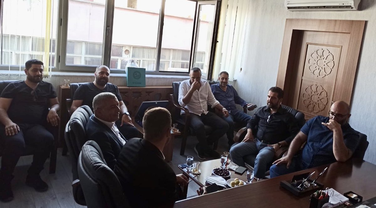 #Elazığ ilimizde büyük başarılara imza atan İl başkanımız sayın Semih Işıkver beye ve değerli yönetimine nazik ziyaretleri için teşekkür ediyorum.<a href="/E_SemihYalcin/">E. Semih Yalçın</a> <a href="/MehmetFendogluu/">MEHMET FENDOĞLU 🇹🇷</a> <a href="/KverSemih/">Semih Işıkver</a> <a href="/elazig_il/">MHP ELAZIĞ İL BAŞKANLIĞI 🇹🇷</a>