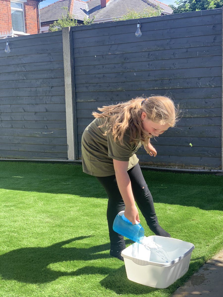 EvertonLyndsay's tweet photo. @sjvblackpool #SJVVirtualsportsday Thank you so much for organising this virtual sports day, we've had so much fun and finished our sports day with a family water fight. https://t.co/c5GnZRbshW