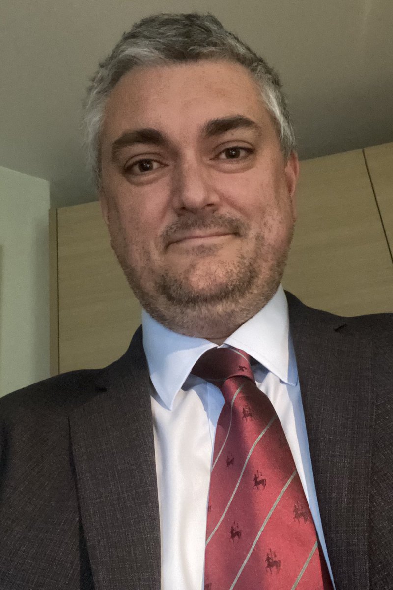 simondocvet's tweet photo. Lovely to have the opportunity to share in the @CamVetSchool virtual #graduation ceremony this afternoon! Many congratulations #BAVetMB #ClassOf2020 from everyone at @BritishVets ๐ #TeamVet #OneVeterinaryCommunity ๐ #EvenPutATieOn ๐ https://t.co/NsCwKniK9S