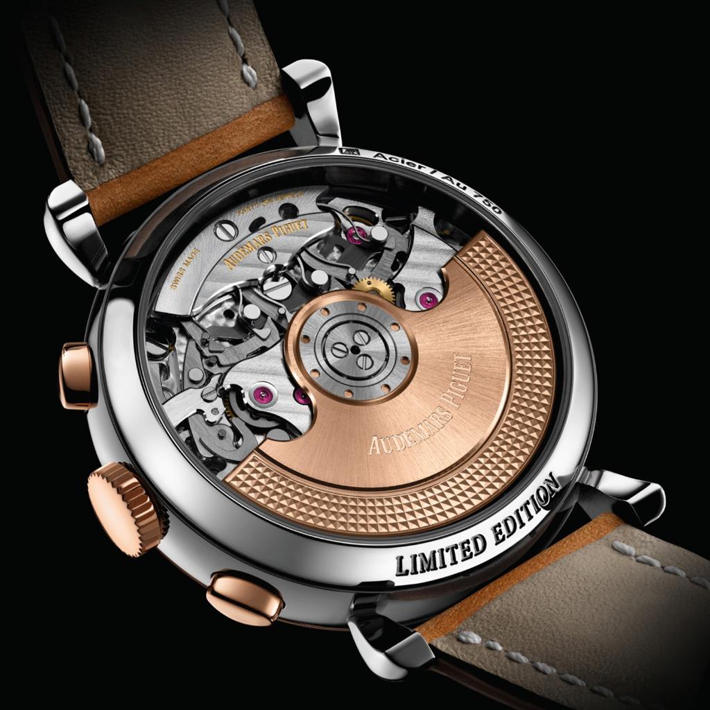 AudemarsPiguet's tweet photo. The [Re]master01 Selfwinding Chronograph unites 1940’s design with contemporary technology, visible through a new sapphire crystal caseback. https://t.co/IgOT1us9uv #AudemarsPiguet #Remaster01 https://t.co/md4P2qmza8