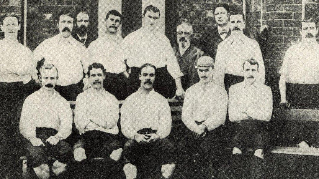 bet365's tweet photo. Preston North End won the inaugural Football League in 1888-89 without losing a single game. They also won the FA Cup without conceding a single goal.

WWWWWWDWWDWWWWDWWWWDWWW🏆WWWW🏆

They have become the first club in history to reach 5,000 league games.

#pnefc #PNE5000 https://t.co/FBCGlv4CyG