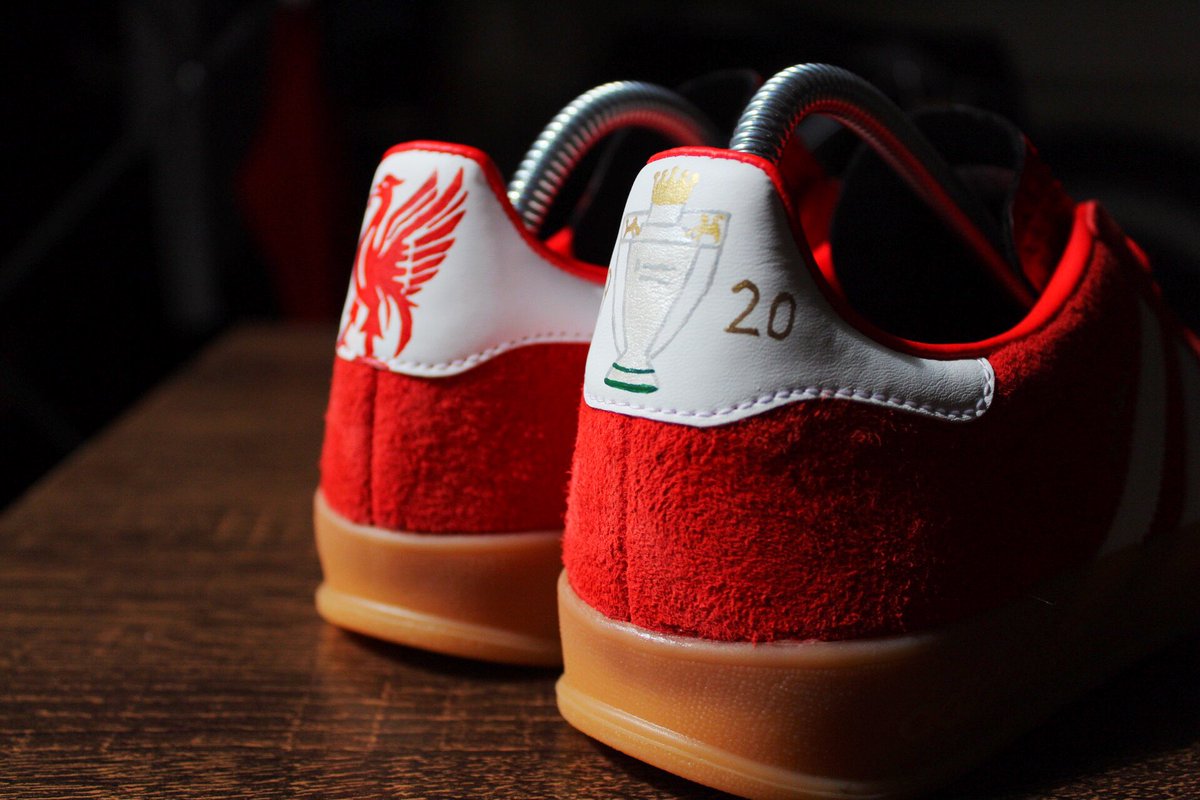 ZebraCustoms tweet media