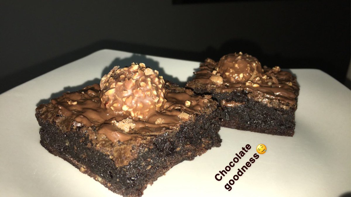 xakiyyaxx's tweet photo. WhatsApp or Dm me to order 🥺💖 https://t.co/Cll28lFUH7