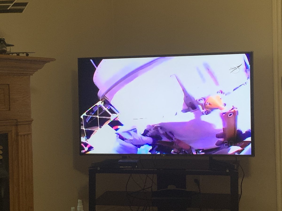 Bubbinski's tweet photo. Good morning! Welcome to July. Guess what I’ve got on the big screen? #EVA66 #ISS https://t.co/YOaXbi98uy