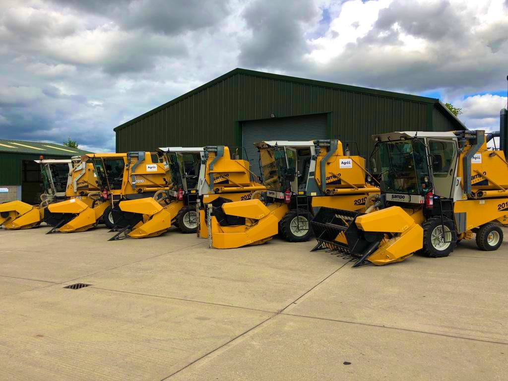 AgriiUK's tweet photo. All set for harvest at Throws Farm Technology Centre 🌾 #Harvest #TeamOutdoors https://t.co/aFZYqWMq8V