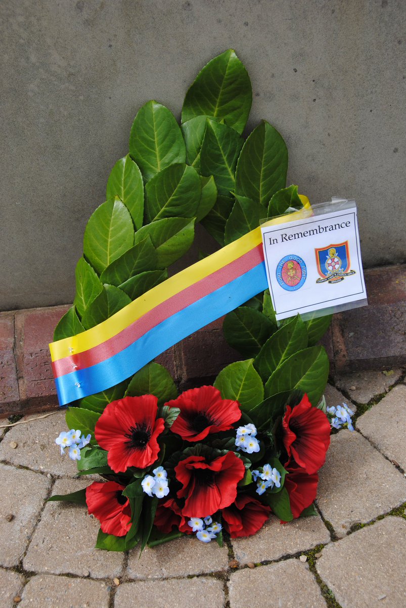 CLCGB's tweet photo. Please join us in wishing our CLCGB family in Newfoundland a Happy Canada Day!

Formed 12 months after the UK organisation, trans-Atlantic links with CLB in Newfoundland have grown stronger in recent years thanks to social media and the Historical Group. https://t.co/DDwpoPtrDh https://t.co/m5wcUZzPYO