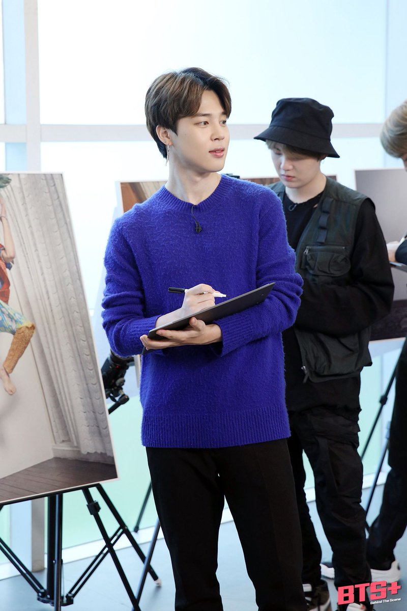 Jimin Chile tweet media