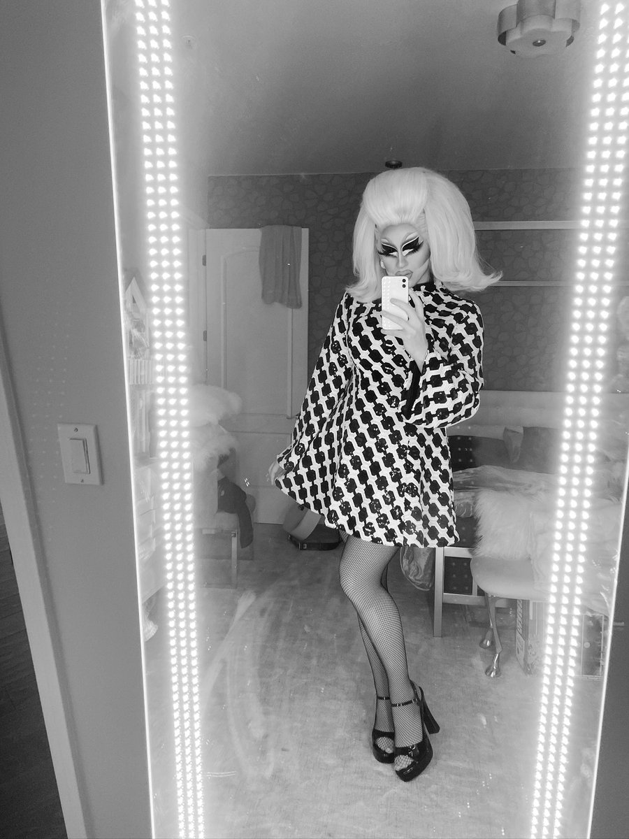 trixiemattel's tweet photo. pride ended and I’m still gay https://t.co/A89ekmuWVL