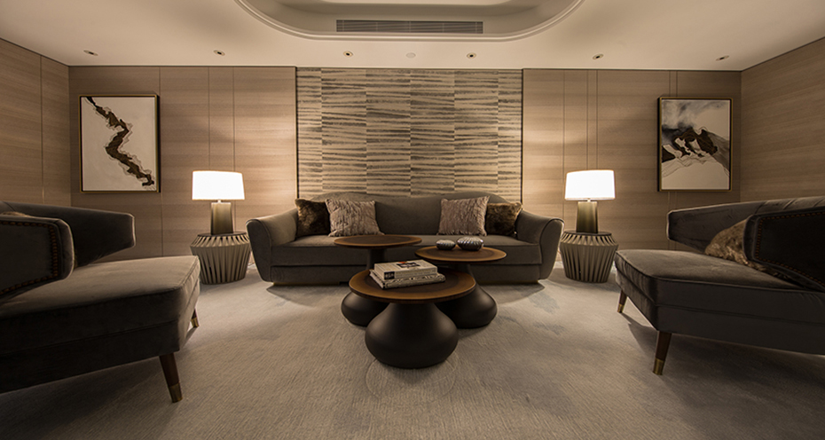 How Throw Pillows Can Complete Your Living Room Decor
Throw Pillows are the best way to complete your decor. We can have different pillows sizes, fabrics, colors, details...let's  #Furcushions #livingroomdecor #ThrowPillows losangeleshomes.eu/exclusive-inte…