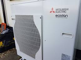 Renewables_UoE's tweet photo. One of our MSc students is looking at barriers &amp; challenges to retrofit installation of domestic heat pumps. Have you thought about / done a home retrofit HP installation? Please contact @Berlin_Brit if you would be willing to talk about your experiences. Thanks! @heatpolicyrich https://t.co/Lxp7AlIt6q
