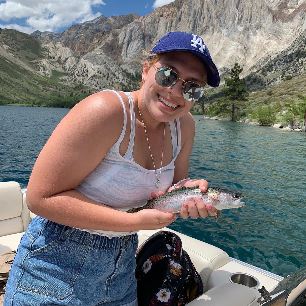 sydneyrichardsn's tweet photo. I broke my line a lot more than I caught fish... https://t.co/5OnE3Gn3bj