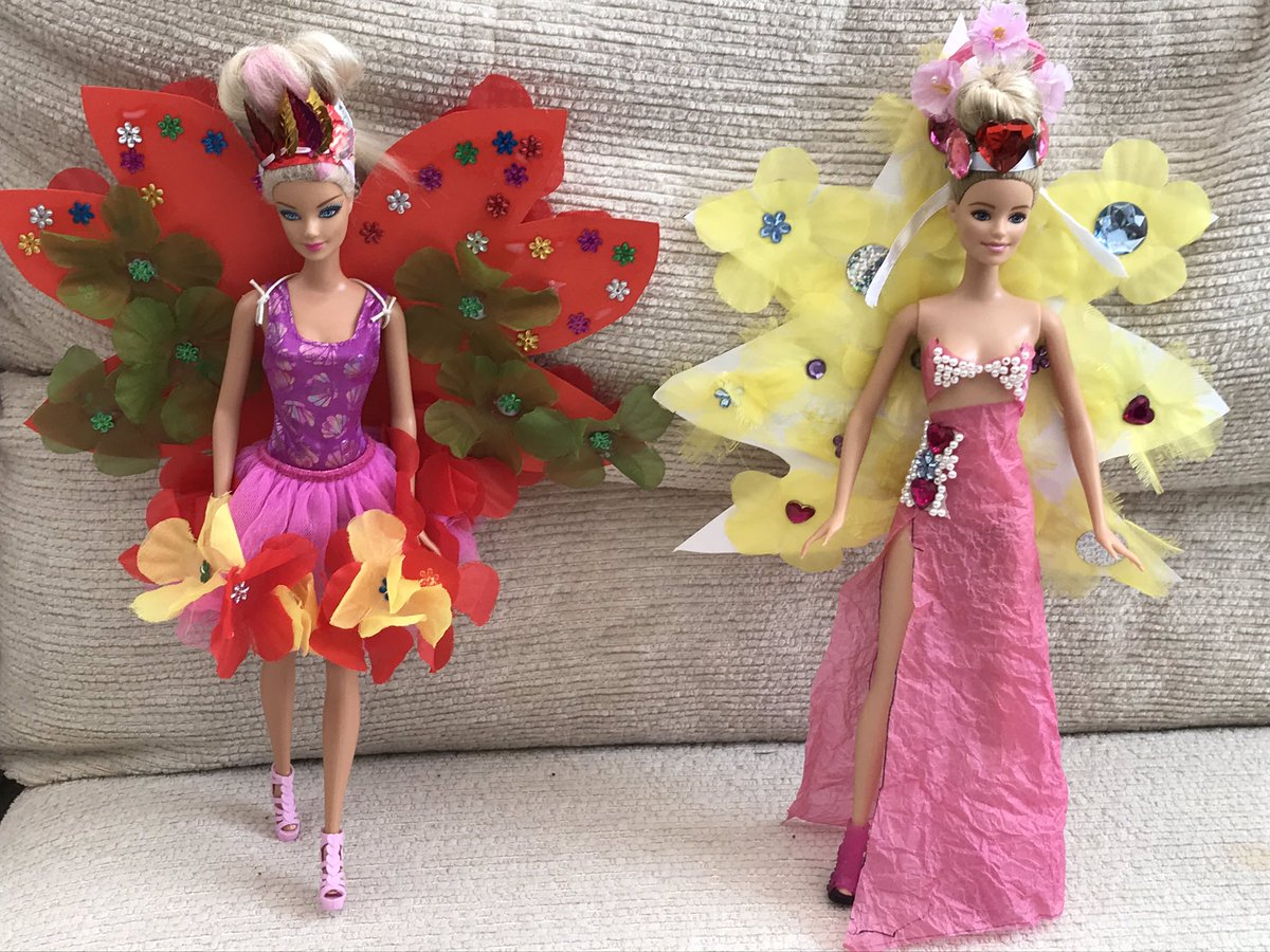 LJ47517348's tweet photo. We got some Barbies carnival ready this afternoon 💃 https://t.co/TsEcwJu0wK
