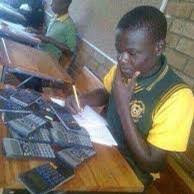 The decision was easy for others but not for me. Those that had other account in Lagos just transferred their monies. Easy peasy. My case was different. I had no bank account except the one opened because of NYSC and I also could not risk carrying cash. Owo ti mo ji ya fun.