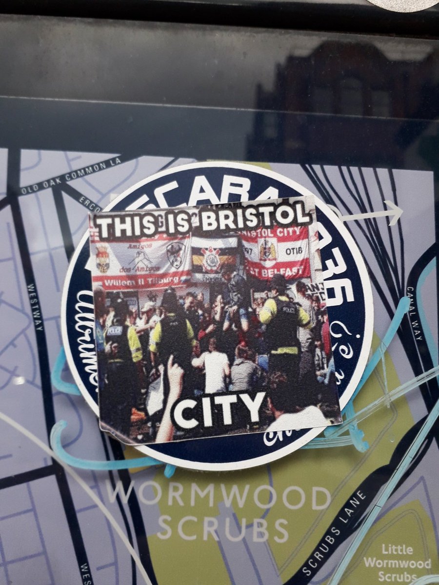 3stripes174's tweet photo. Bristol City 🏴󠁧󠁢󠁥󠁮󠁧󠁿#ultrastickers #stickersontour #wayoflife #awaydays @bcfc_fans_fc https://t.co/nGvG5FQ6X5