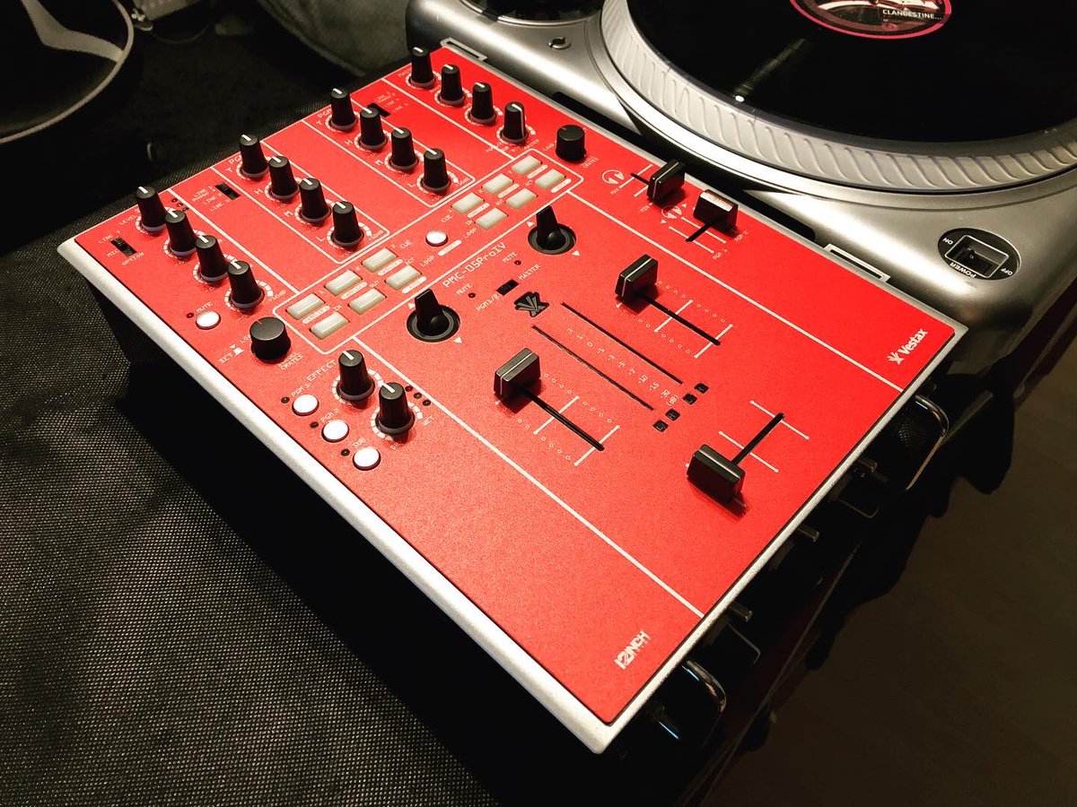 Zuckell's tweet photo. Next in line🗣🗣🗣🗣🗣🗣
#vestaxpmc05 mkll mklll mklV
My 1st ever scratch mixer was an 05✨😻✨#vestax #mixer #turntablism #skratch #scratching #zuckell #music #hiphop #vestaxforever #pmc05 #pmc05pro2 #pmc05pro3 #pmc05prosl #pmc05proiv https://t.co/Vdqey61z6m