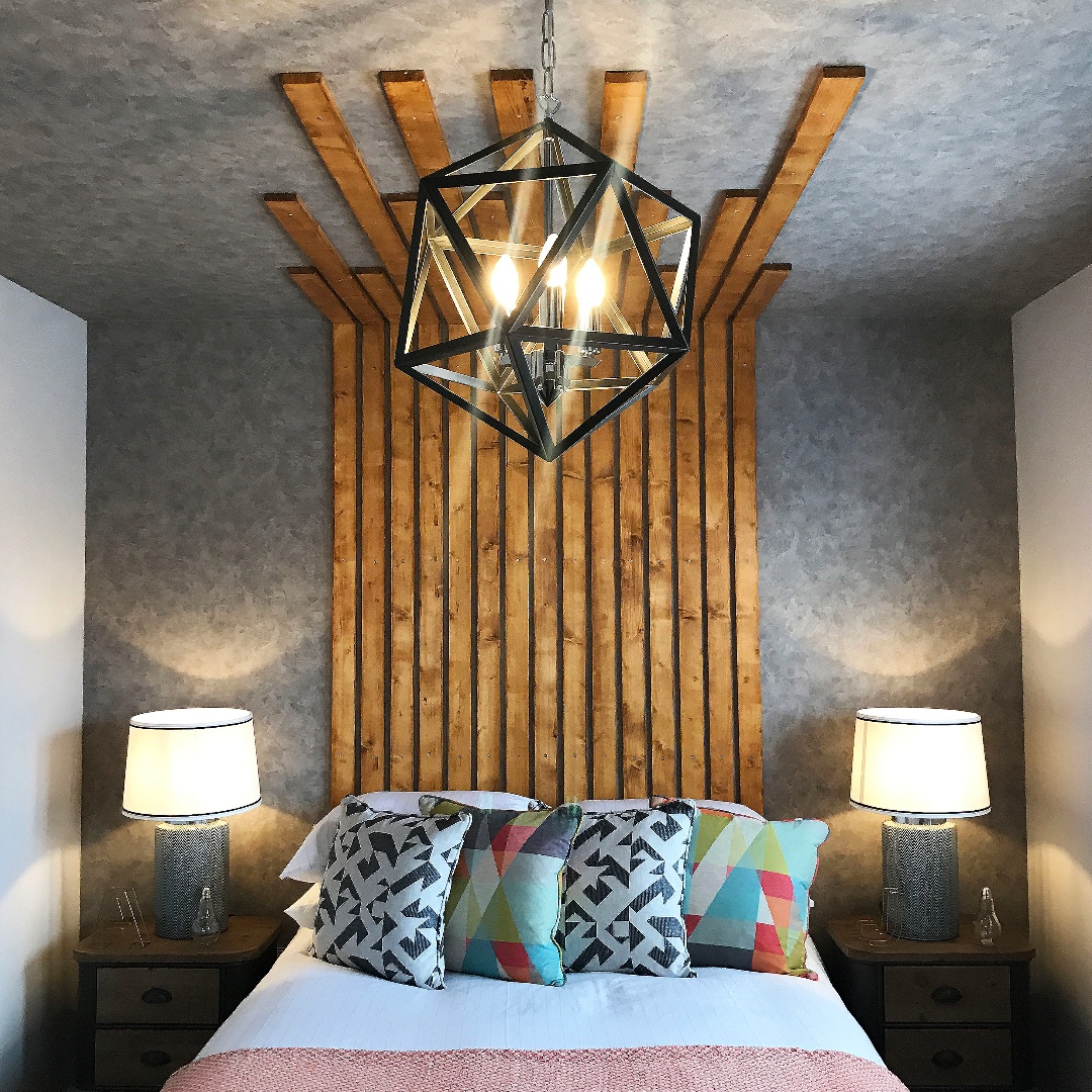 IMinteriors's tweet photo. Bespoke made feature headboard designed in this teenage boys bedroom.

#Boysbedroom #Boysbedroominterior #Boysdecor  #Bespokeheadboard #Bespoke #Interiors #Interiordesign #Showhomedesign #Showhomeinterior #Showhome https://t.co/vr4vfHLjYh