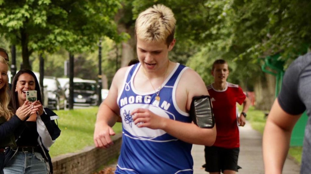 "It's made me feel amazing!" - Morgan, an 18-year-old runner from Harrogate, raises thousands for charity by running 465 miles in a month: bbc.in/3ePBE7f