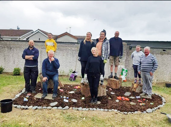 BalbrigganL's tweet photo. Tidy Towns congratulate the residents of Tara Cove
Our Tidy Towns volunteers had been busy...
https://t.co/EFC4CazkRR... https://t.co/Rc9Nnm1Ptx