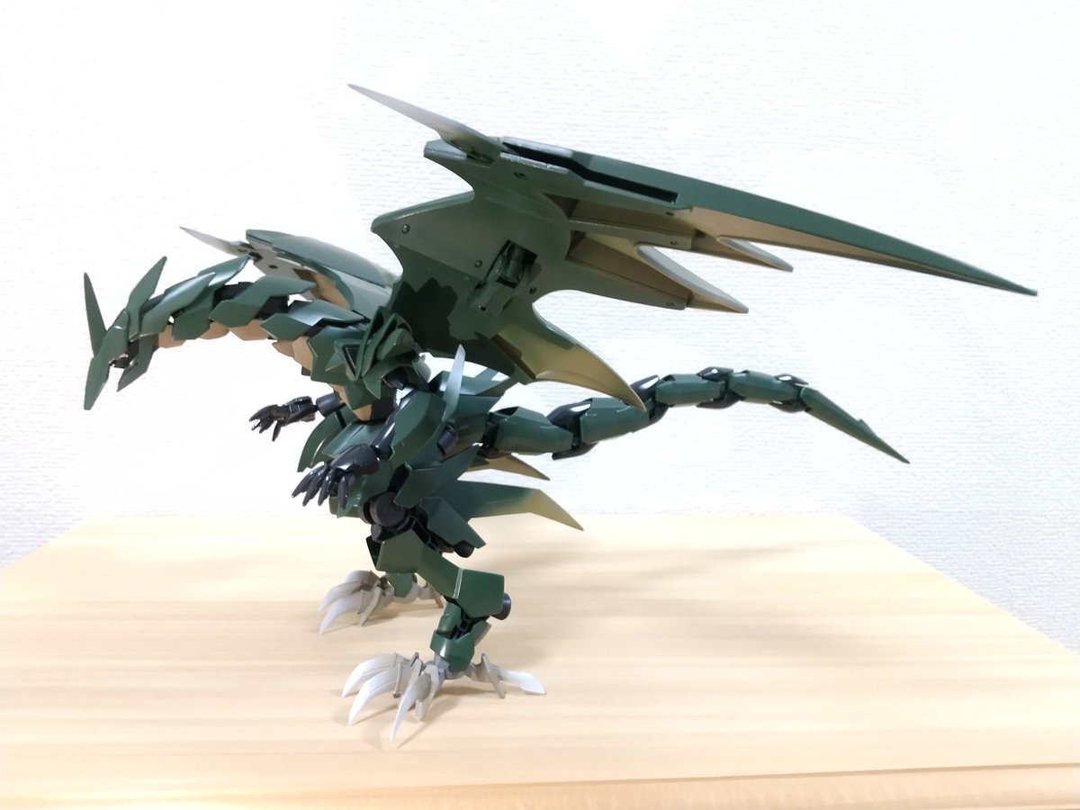 Zakky على تويتر ガンプラ ガンプラの画像を貼るとrtされると聞いて ガンスタ 鉄血コン どうでもいい細かいこと ダナジンの脚は1 144グレイズアインのまんま ハシュマルの脚は1 100グレイズと1 144グレイズアインを組み合わせてます なので ハシュマルのが
