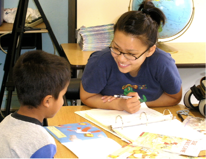 SDLiteracy's tweet photo. Check out the Program Profile of the Month for July!  The Everyone A Reader Volunteer Program serves elementary students in San Diego County who need additional support in decoding and comprehension reading strategies. 

https://t.co/NKmZIN38eg

#letsreadsd #literacyforall https://t.co/QzI29xMNz4