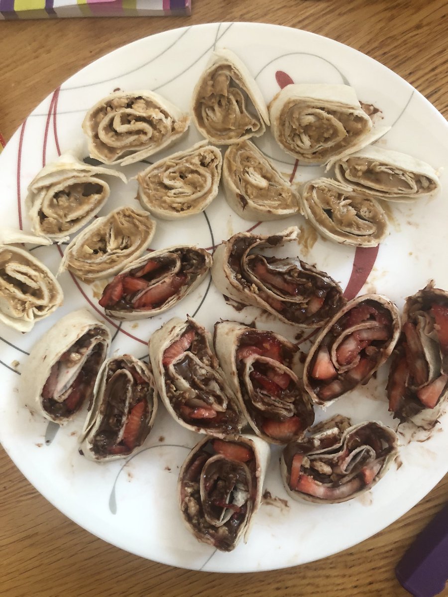 KKnyfd's tweet photo. #NoBakeBaking in #summeracademies days 2 and 3! Yesterday was brownie batter dip and today was granola pinwheels! ☺️ #summer #enrichment @WPSSummer @wyckoffschools https://t.co/ogOsx5XBO8