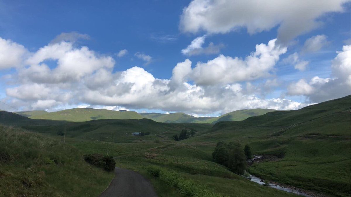 SinclairRhys's tweet image. No hangovers,
No comedowns,
One month 🥳

&amp;amp; 6 Munro’s