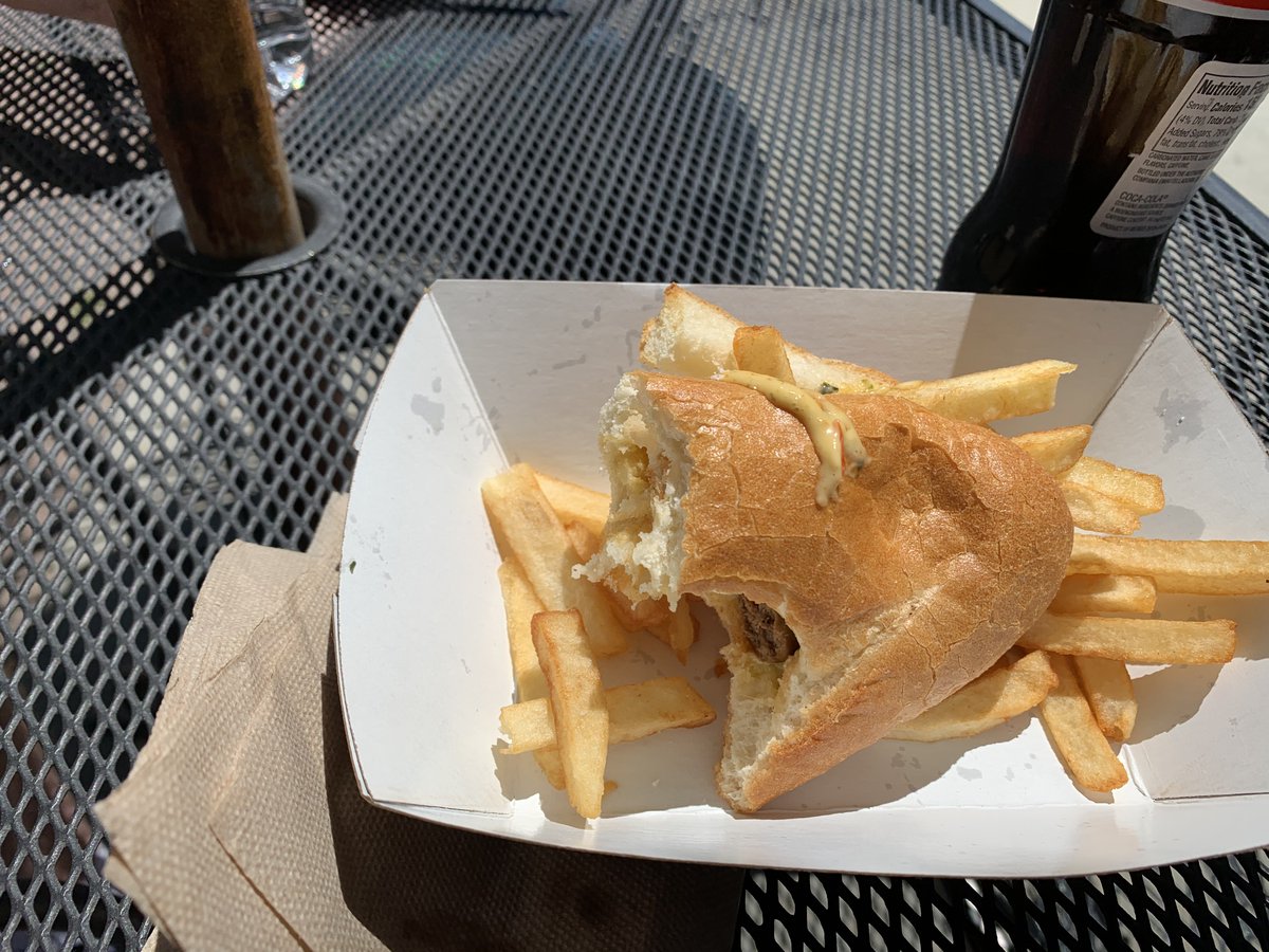 15/ It was Friday, June 19, & I had until Monday at 7:41 am to get to Whitefish. We spent morning touring SLC. Then I did something I've never done before: Pass up an opportunity to eat at In-N-Out Burger. Instead, had mitraillette ("machine gun") & frites outside by Pioneer Park