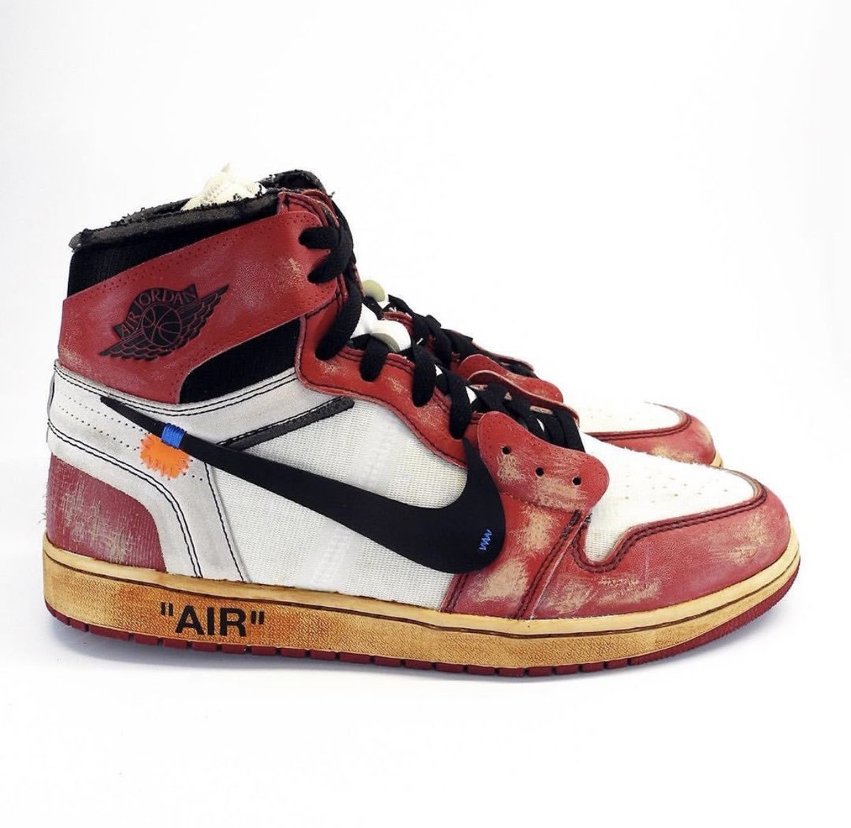 Distressed @OffWht x Nike Air Jordan 1 