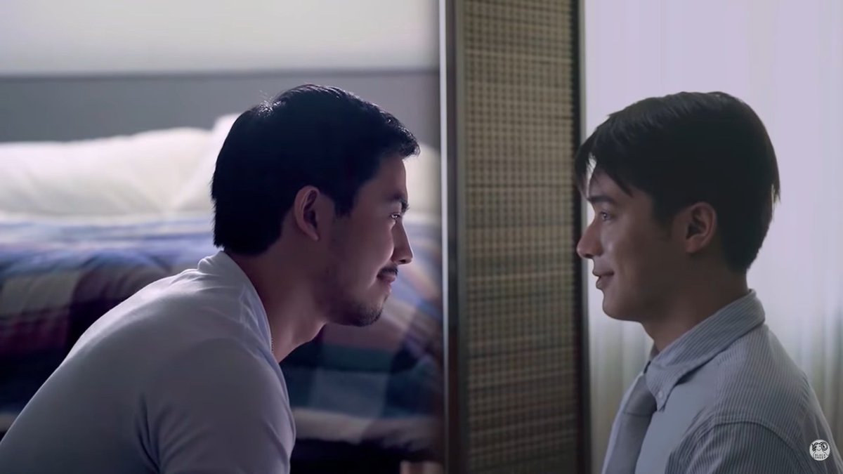 itsmejaycee10's tweet image. they're both good looking naman... kaso parang hindi sila bagay... or kulang sa kilig factor? #HelloStrangerEP2