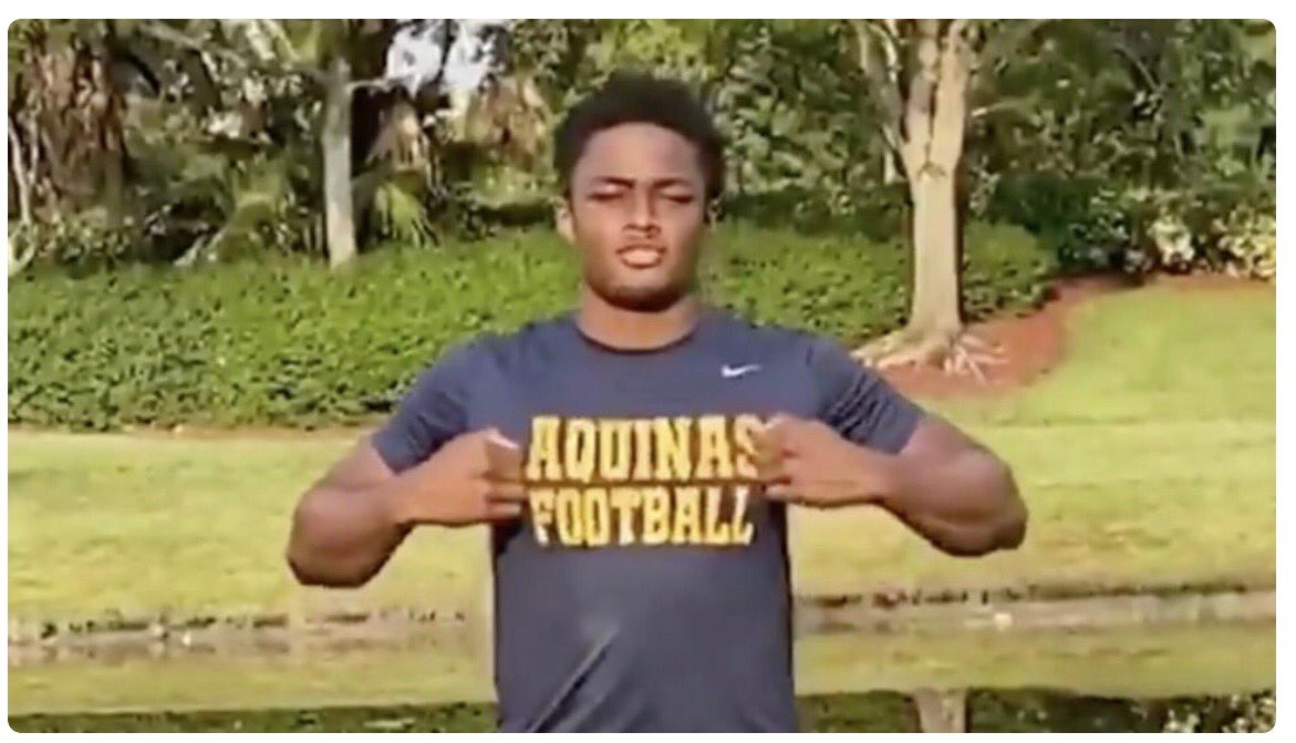 Aquinas Football tweet media