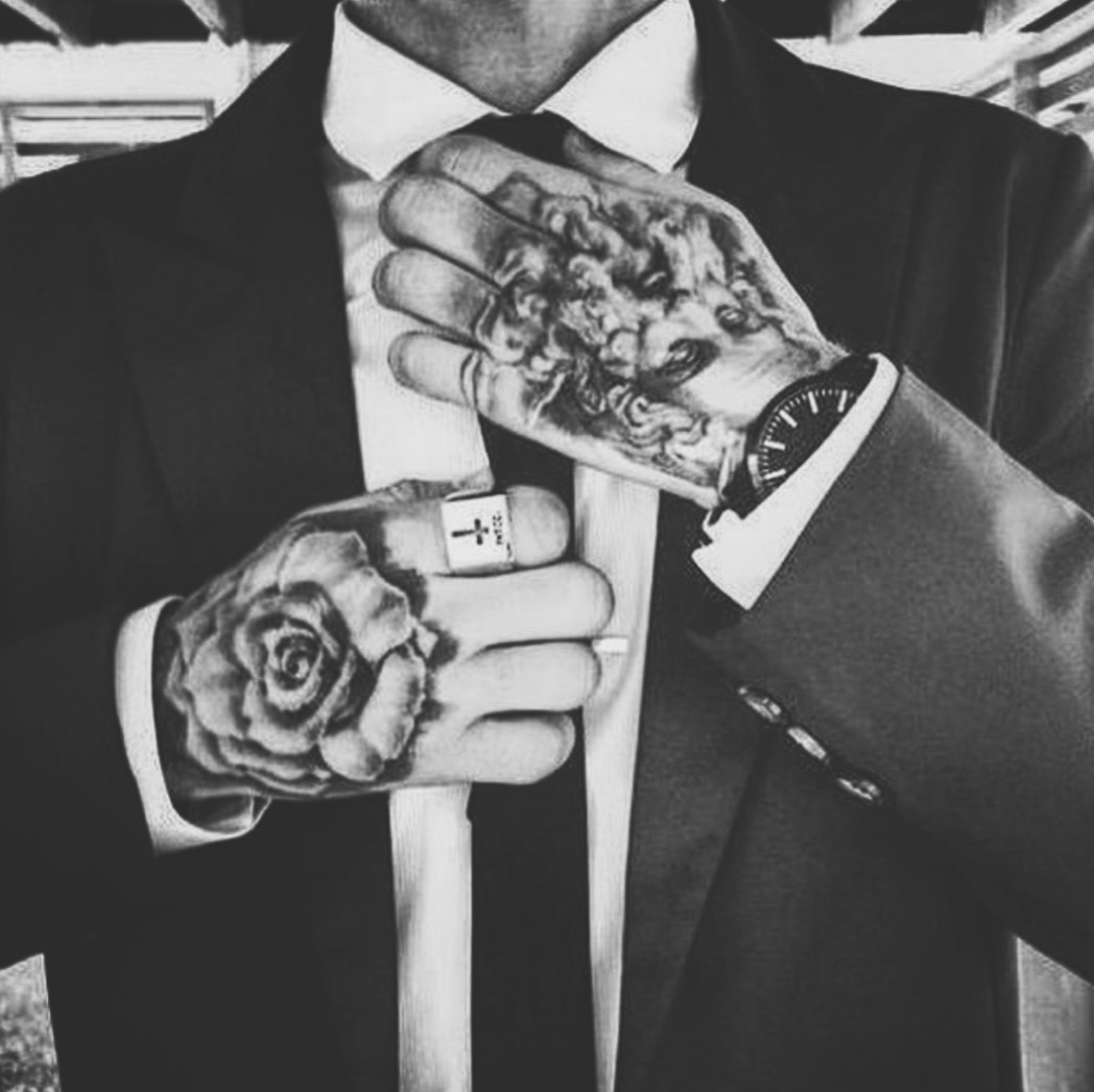 Dr__Ink's tweet photo. Our instagram is now ACES OF CHRONO so we now only run the twitter and facebook. It is a cool brand though, watches and tattoo's, check them out, link in bio https://t.co/v8EKbwixJE