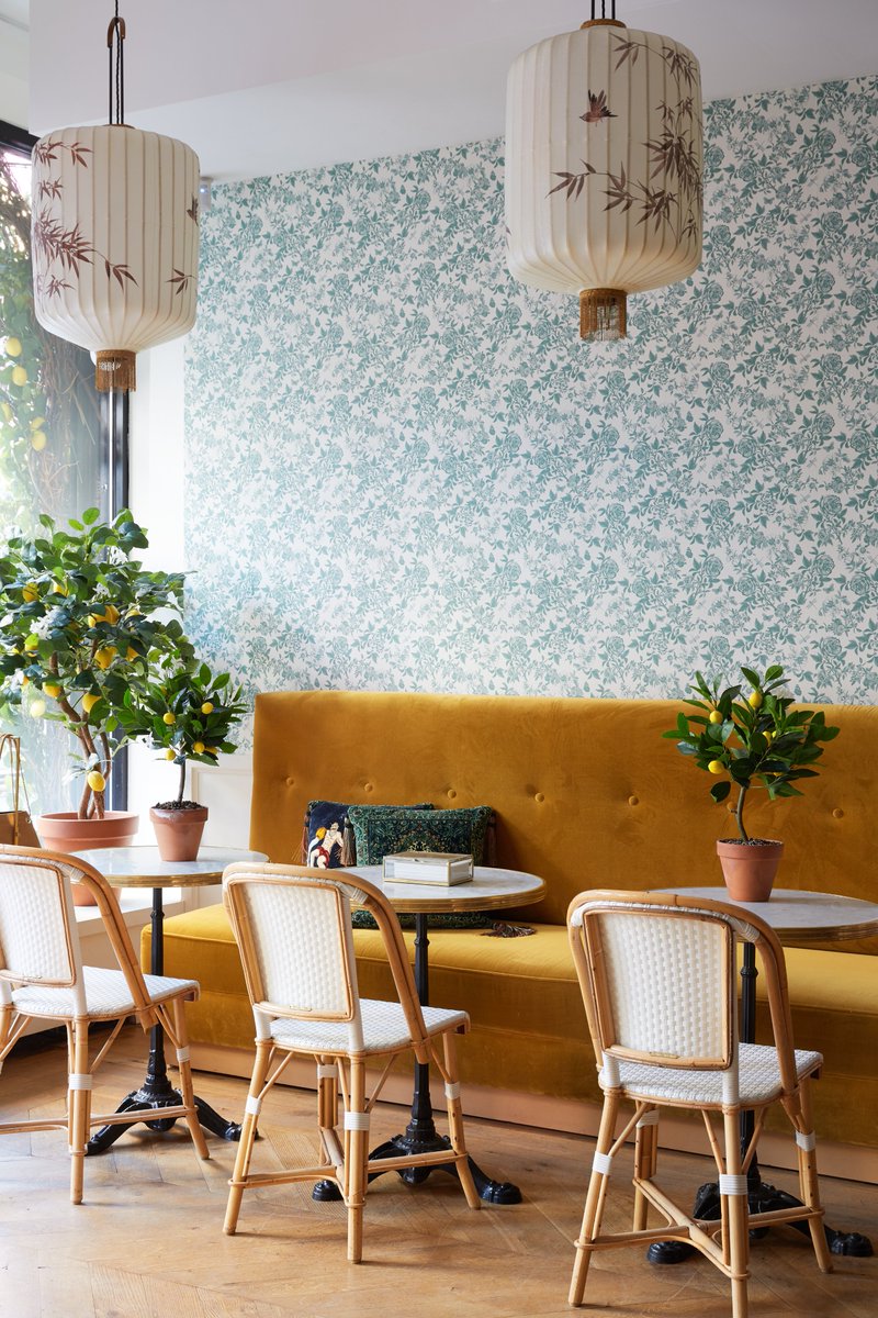 Bonjour New York ❤️
The borders might be closed... but Paris is closer than you think! Our New York Appartement has reopened &amp; we can't wait to meet in real life ;) #sezane #newyork #paris