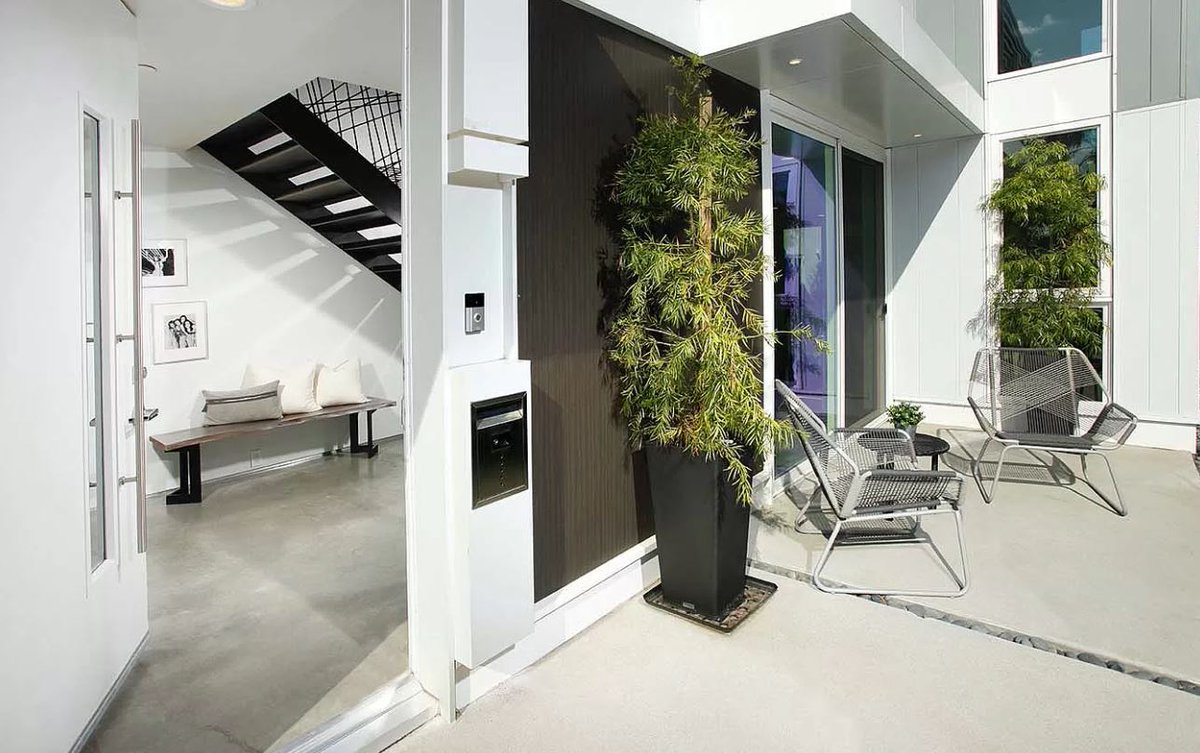 Proto Homes tweet media