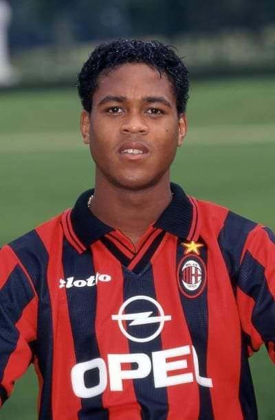    Buon Compleanno.....Happy Birthday Patrick Kluivert   1 Juli 1976 