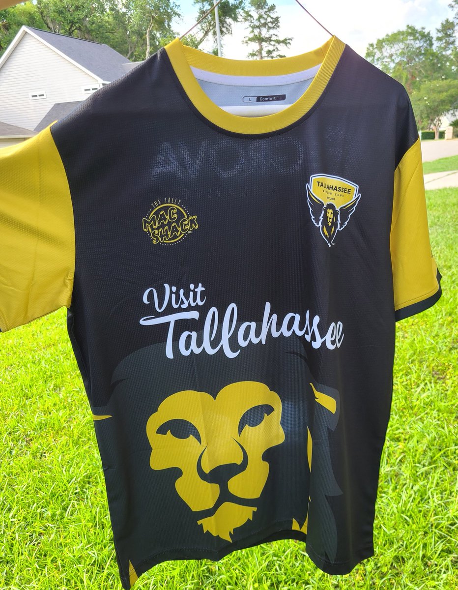 TLHSoccerClub's tweet photo. 🚨🚨 Some of you have already noticed, but our online store is now open! 

We have all three of our jerseys in stock--including the Black Lion Goalie Kit! 

They are $39.99 each plus tax and shipping. Visit https://t.co/8imxNEa1DZ for more info. 

Thank you for your support! ⚔🦁 https://t.co/4jYfmuZaPe