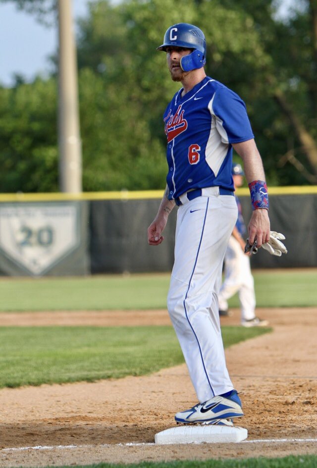 chasehentges's tweet photo. We back. #RollCubbies @Chaskacubs https://t.co/5x6ZgO7UUm