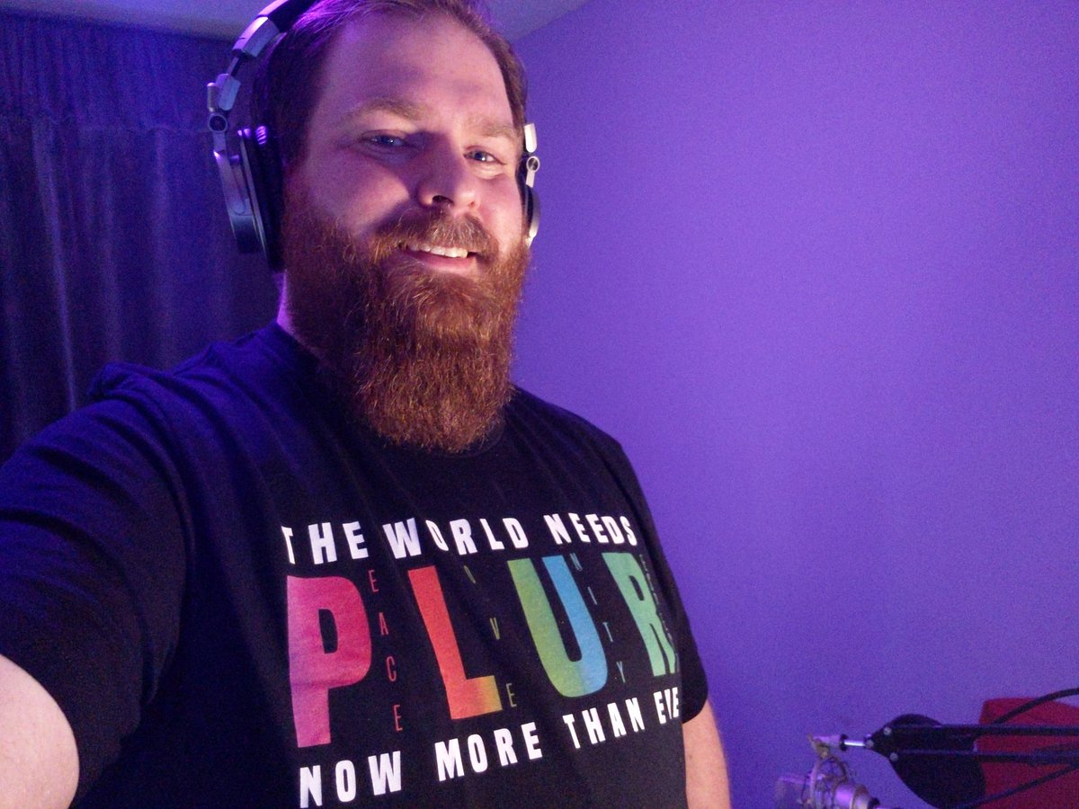 familycraftdad's tweet photo. I don't often buy merch. But when I do,

it's #pluraf!

I fully support the PLUR message! 

@StandardDamage, keep being awesome! https://t.co/Ke7FNmqqBO