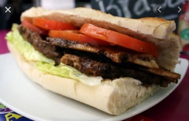 Italymario's tweet photo. Me provocó comerme unos sandwichs de perníl, pero los de La Encrucijada, los mejores del país...
Es tanta la demanda del producto, que en el restaurante La Encrucijada, el cocinero puede adobar más de cincuenta perniles al día. Dependiendo de la temporada. https://t.co/H0L4RRLAbr