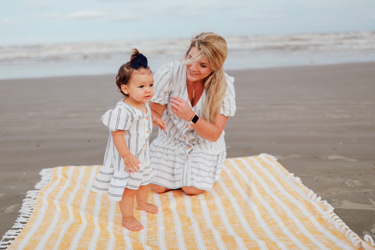 bailey_brawner's tweet photo. I love being a mom 🤍🤍 https://t.co/9Ng3F7bj4H
