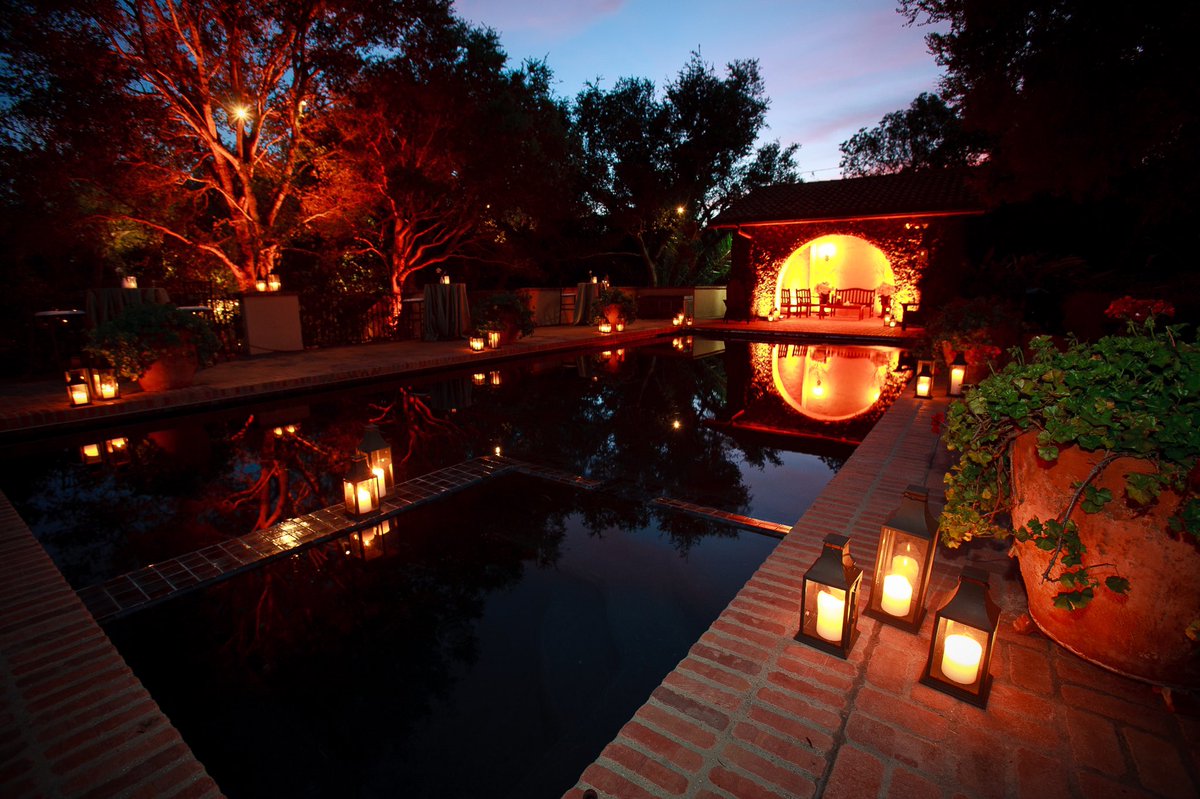 TommyMeharey's tweet photo. Wedding Wednesday Our Las Palmas pool area https://t.co/qv32tPszXW