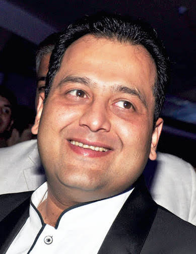 dobhal_ashish's tweet photo. Meet #piyushtiwari who is absconding after duping thousands of Home buyers.
When he got money from us, he developed passion for Golf and started sponsoring Golf tournaments. If you find him playing Golf, please say Hi.
#shubhkamnaBuildtech_NCLT_Delhi https://t.co/9l4U8I1a8o