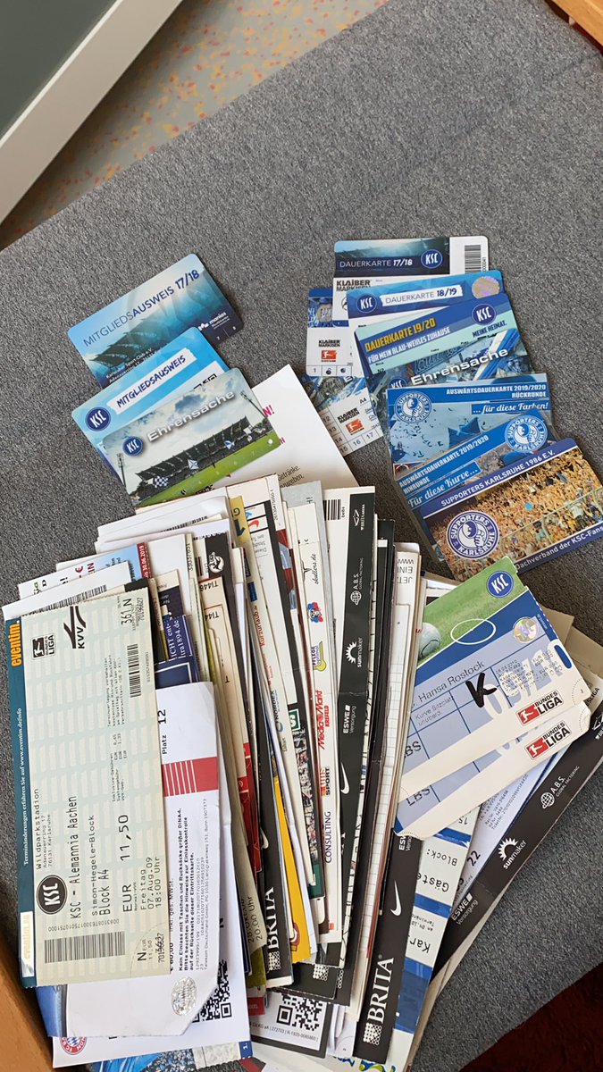 henrijbaus's tweet photo. @YSLSascha #daraufbinichstolz Fußball hat mir damals sehr geholfen und bin jetzt seit 5 Jahren dabei🍻 https://t.co/2Him4quur7