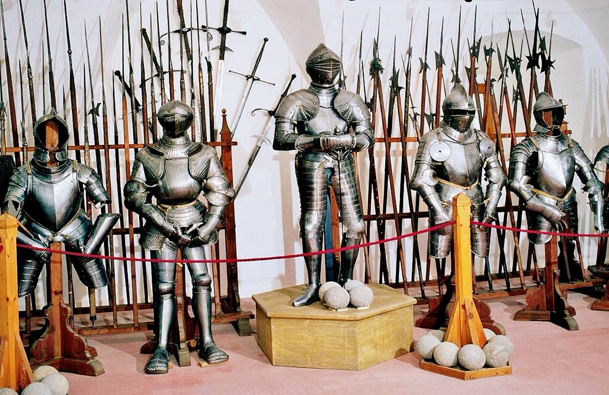 He treasured the original armours that had been owned by famous people of his time and previous centuries. In doing so, he wanted to commemorate their extraordinary deeds, especially of generals, and to emphasize the leading historical role of the Habsburg dynasty.