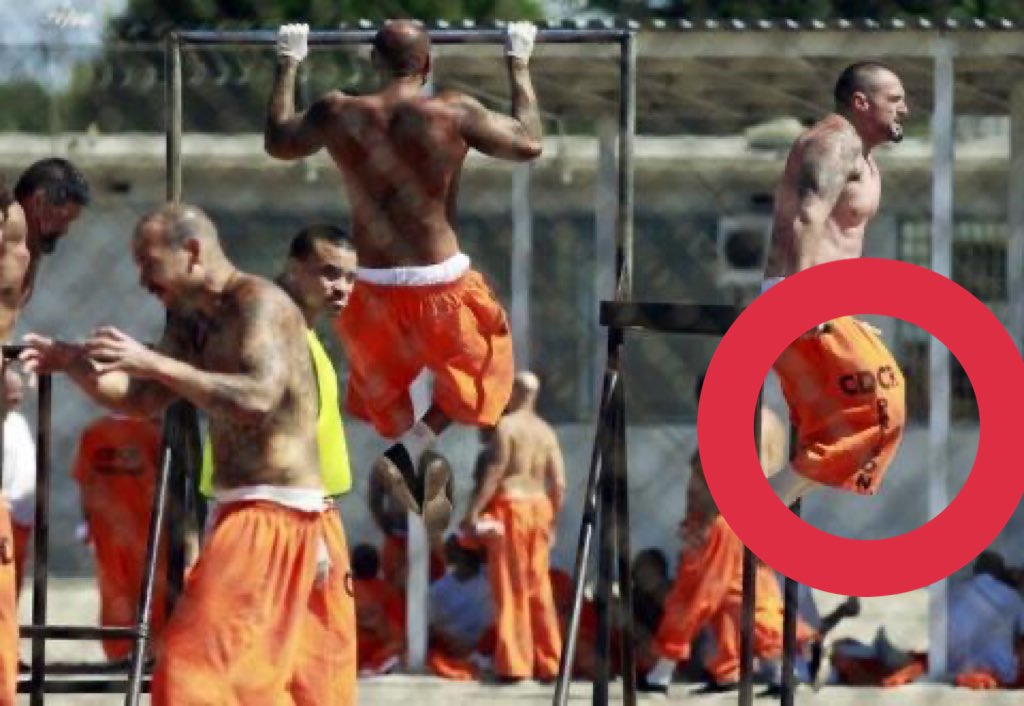 Moe 17 18日海 ここに Cdcr って見えたし オレンジの囚人服だからアメリカかなっ っておもってwwww ちなみに営業中www