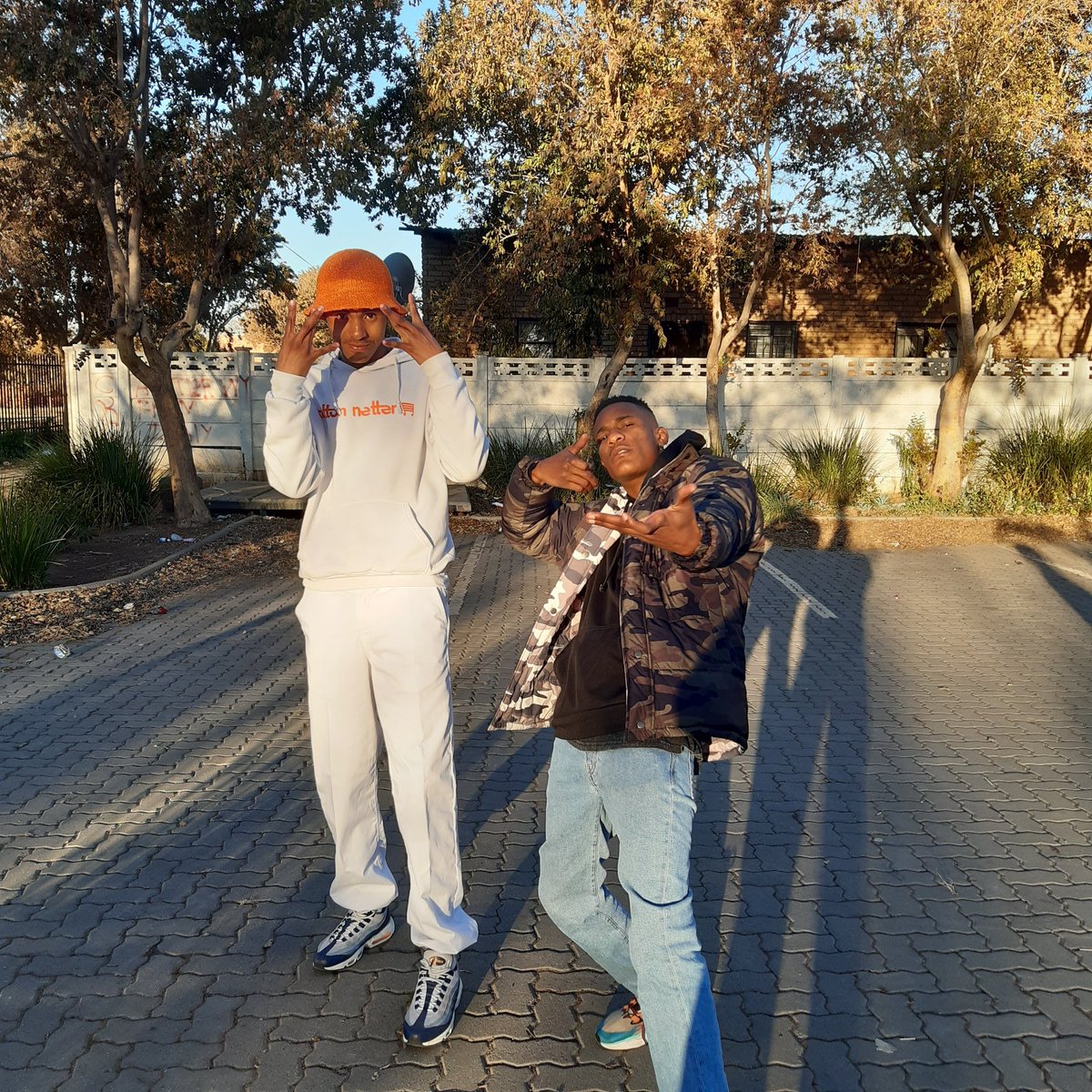 macmatiwane tweet picture