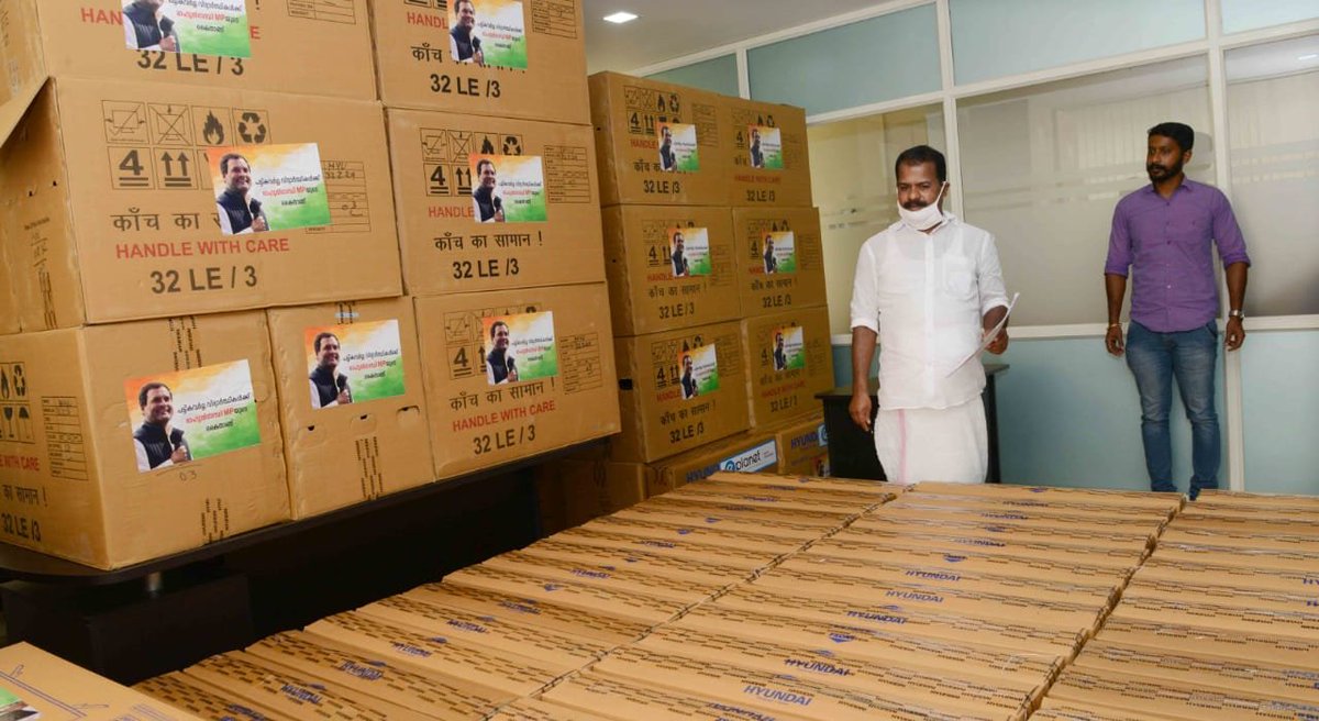 Kerala: 175 smart TVs brought to Congress' Wayanad MP Rahul Gandhi's office in Kalpetta, for distribution among tribal students to provide them access to online learning. 

It's 2nd phase of distribution; 50 TVs were handed over to dist admn on Rahul Gandhi's birthday on 19 June.