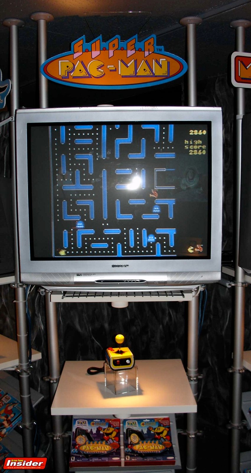 Super pac man hotsell plug and play