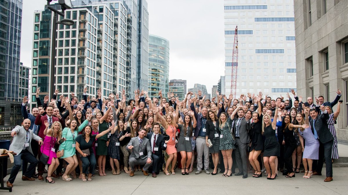 LifeAtALKU's tweet photo. 99% of the ALKrew said they feel appreciation from management – even while working from home! Check out how we’ve kept our #HaveFunWorkingHard culture alive at home in this @GPTW_US blog post: https://t.co/508jF7BfDs https://t.co/nAfNnUXKmC