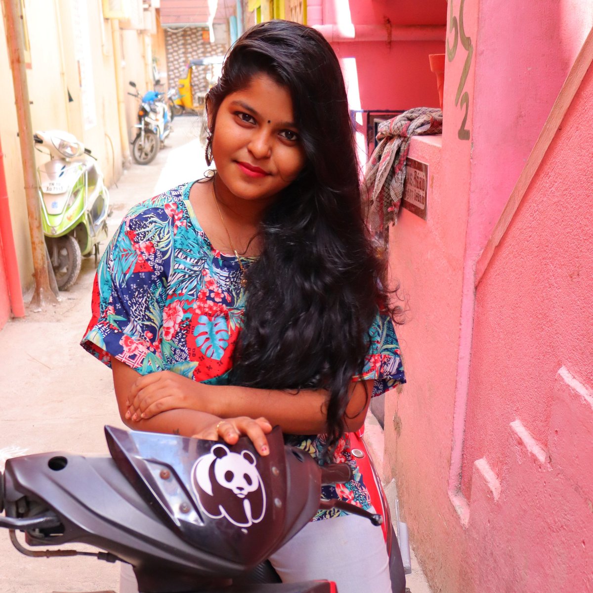 Srilekh73017704's tweet photo. #directorsrilekha #director #srilekha #actorsrilekha #kadhaidirector #kadhai #GAMEOVERdirector #GAMEOVER #PUBGdirector #PUBG #directorsrilelha #kaki https://t.co/pRoWkaGIoj